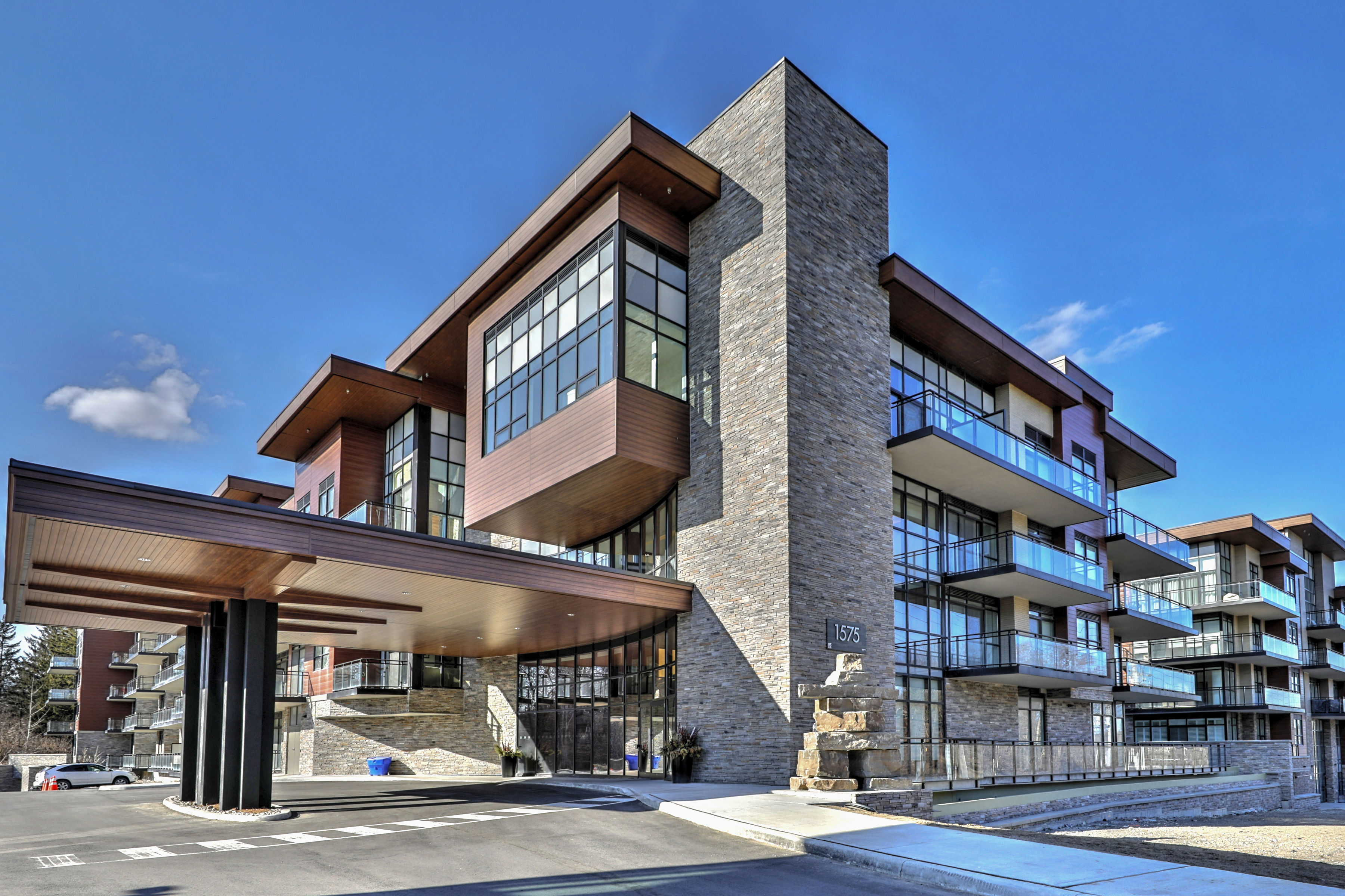 1575Lakeshore316